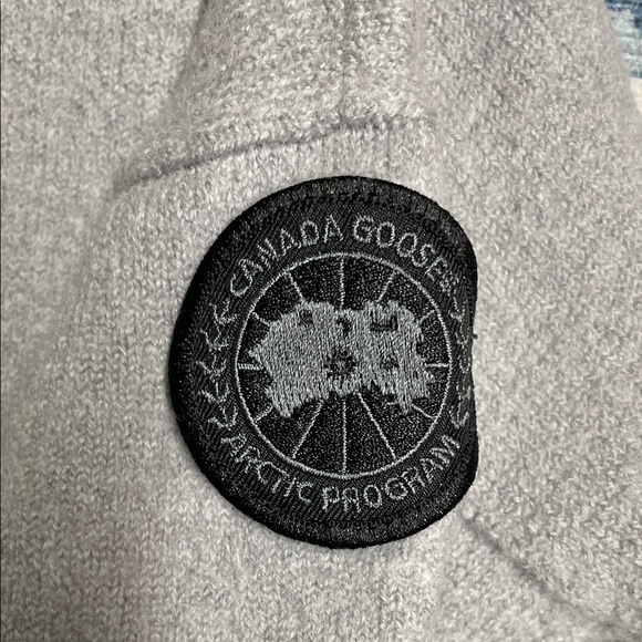 Canada Goose Light Gray Crewneck Sweater with Sleeve Patch - Picture 2 of 3